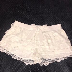 Lace shorts